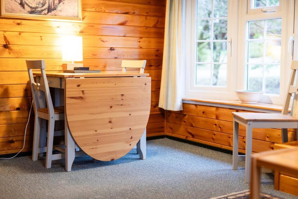 Cozy Norwegian Style Log Cabin In Rural Snowdonia - 2 Bedrooms & Parking By Seren Short Stays Ffestiniog Екстериор снимка